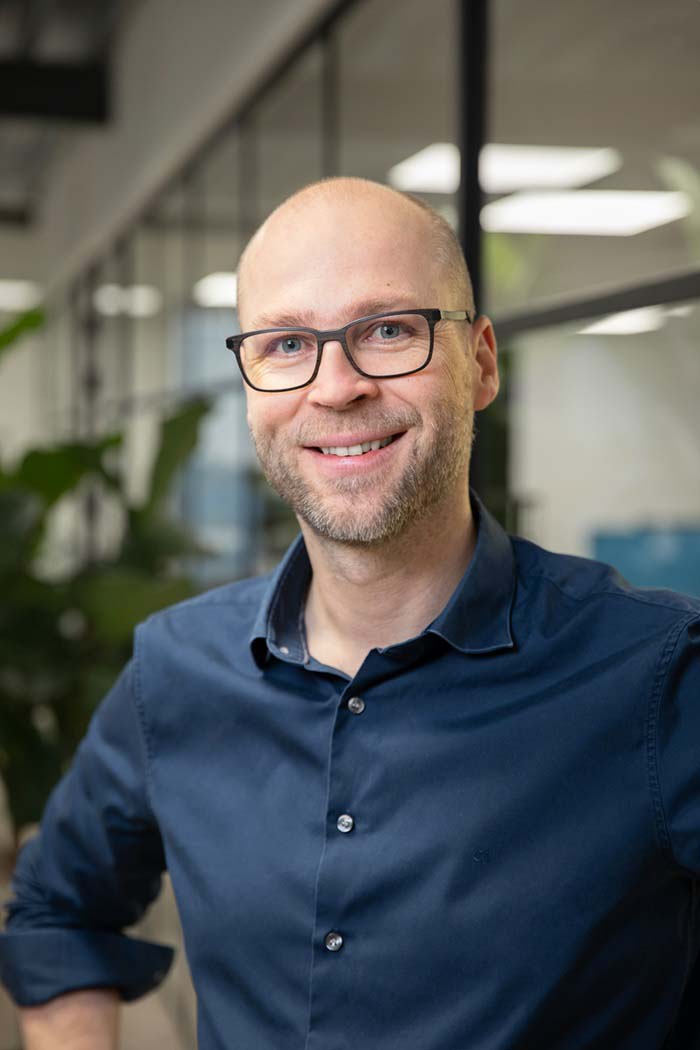 Eric Simon Thomas