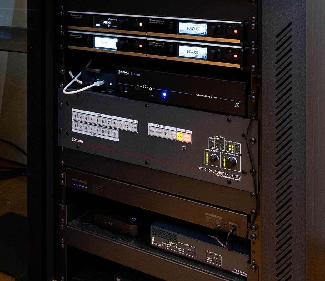 Extron crosspoint